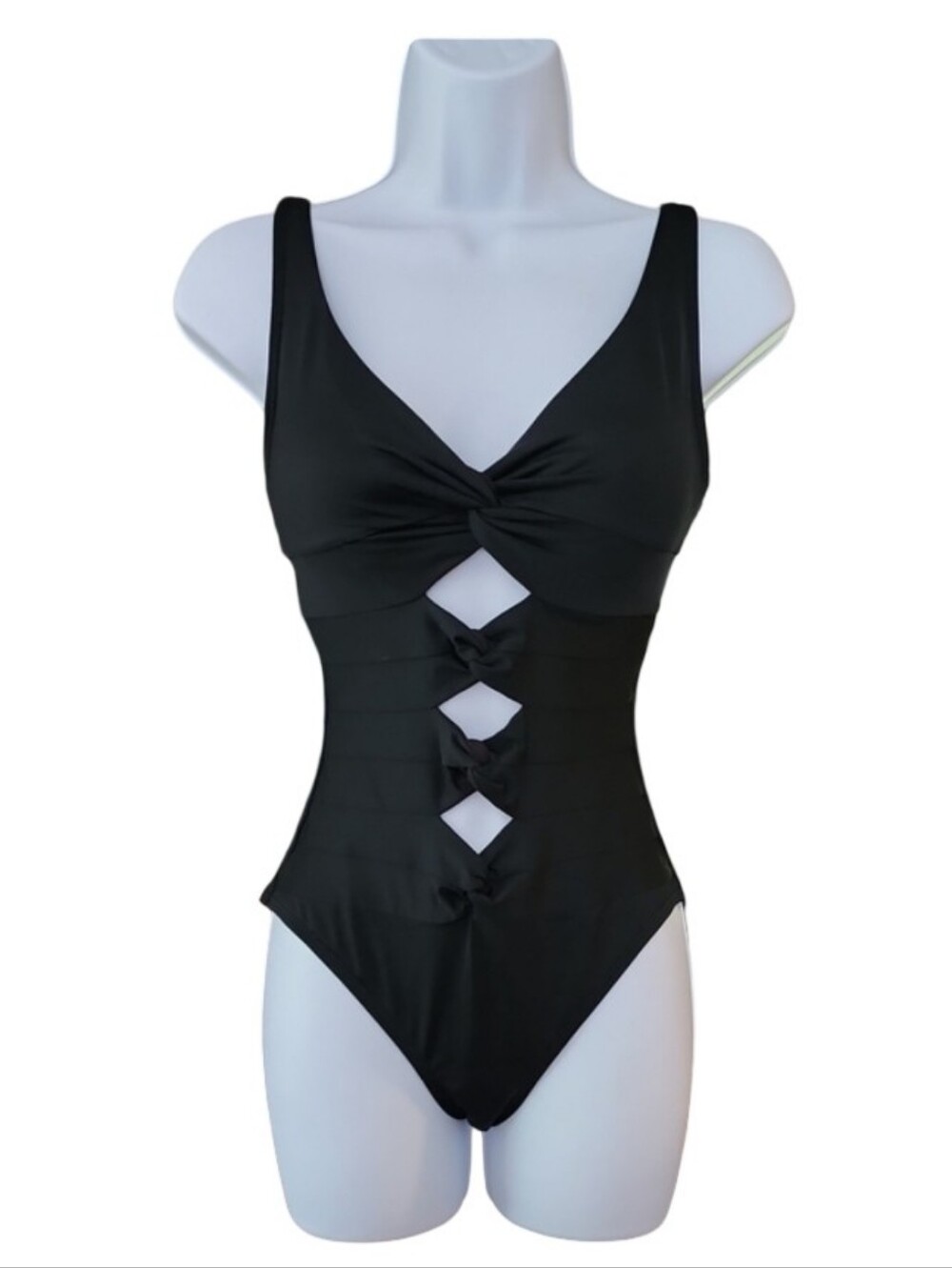 Carmen Marc Valvo Black Cutout One Piece Swimsuit Size 4 NWOT Sample Slimming